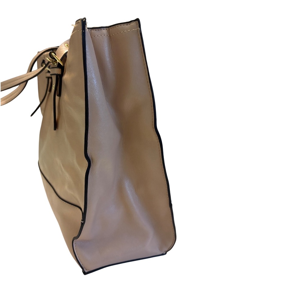 Beige Vegan-Leather Large Tote Bag Women Shoulder Bag Blue Lining Gold Hardware - Picture 3 of 8